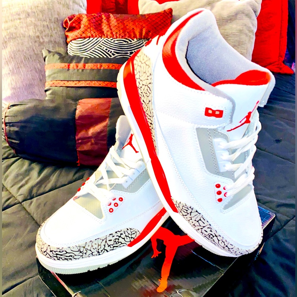 Air Jordan Retro 3’s. NEW!!